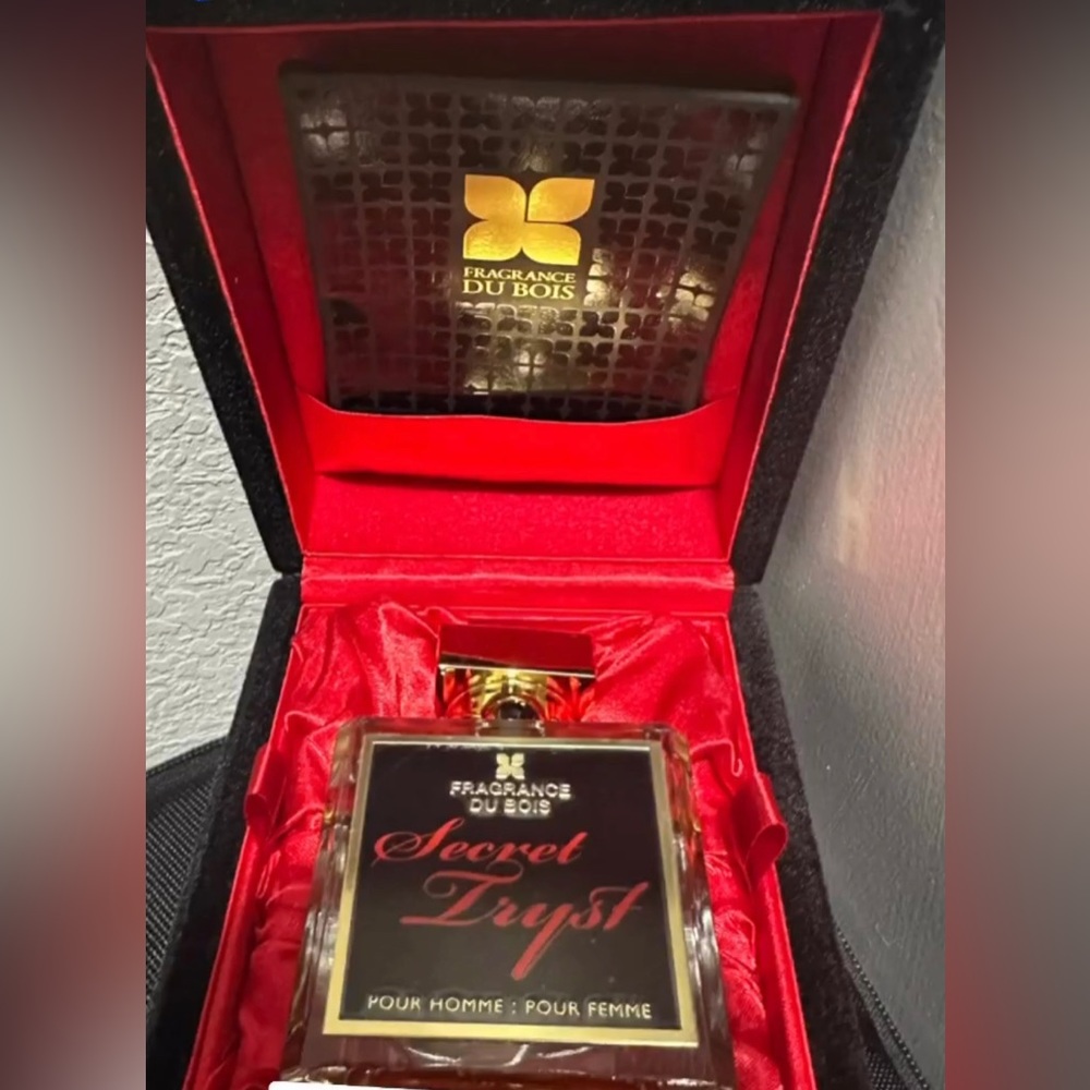 fragrance du bois Secret Tryst unisex Perfume